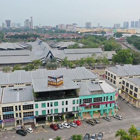 Riverfront Boutique Hotel Malacca Esterno foto