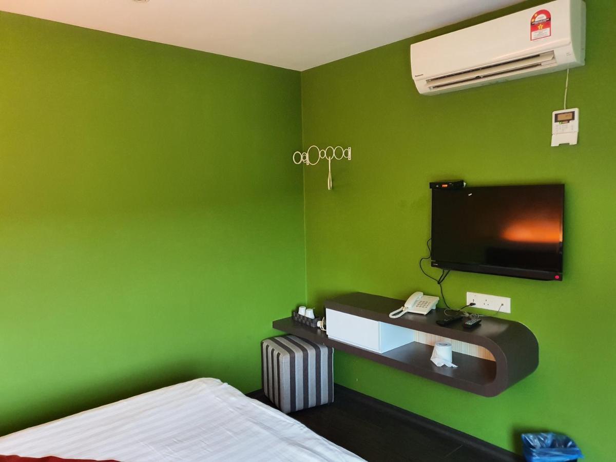 Riverfront Boutique Hotel Malacca Esterno foto