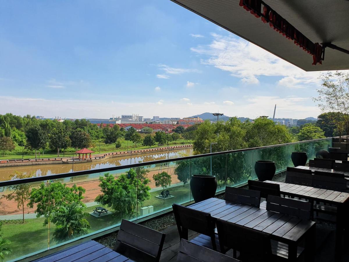 Riverfront Boutique Hotel Malacca Esterno foto