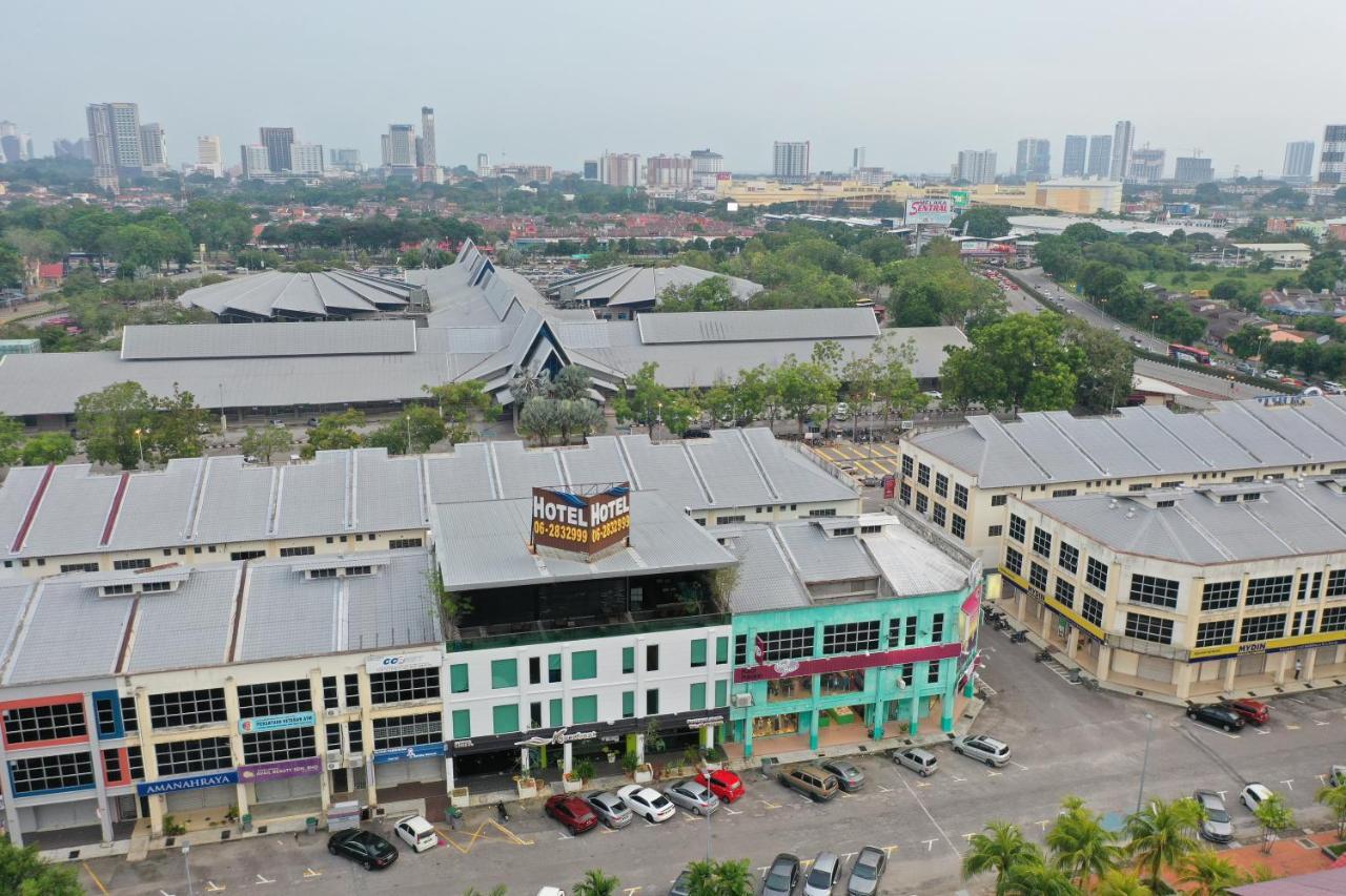 Riverfront Boutique Hotel Malacca Esterno foto